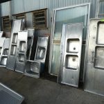 Stainless steel sinks